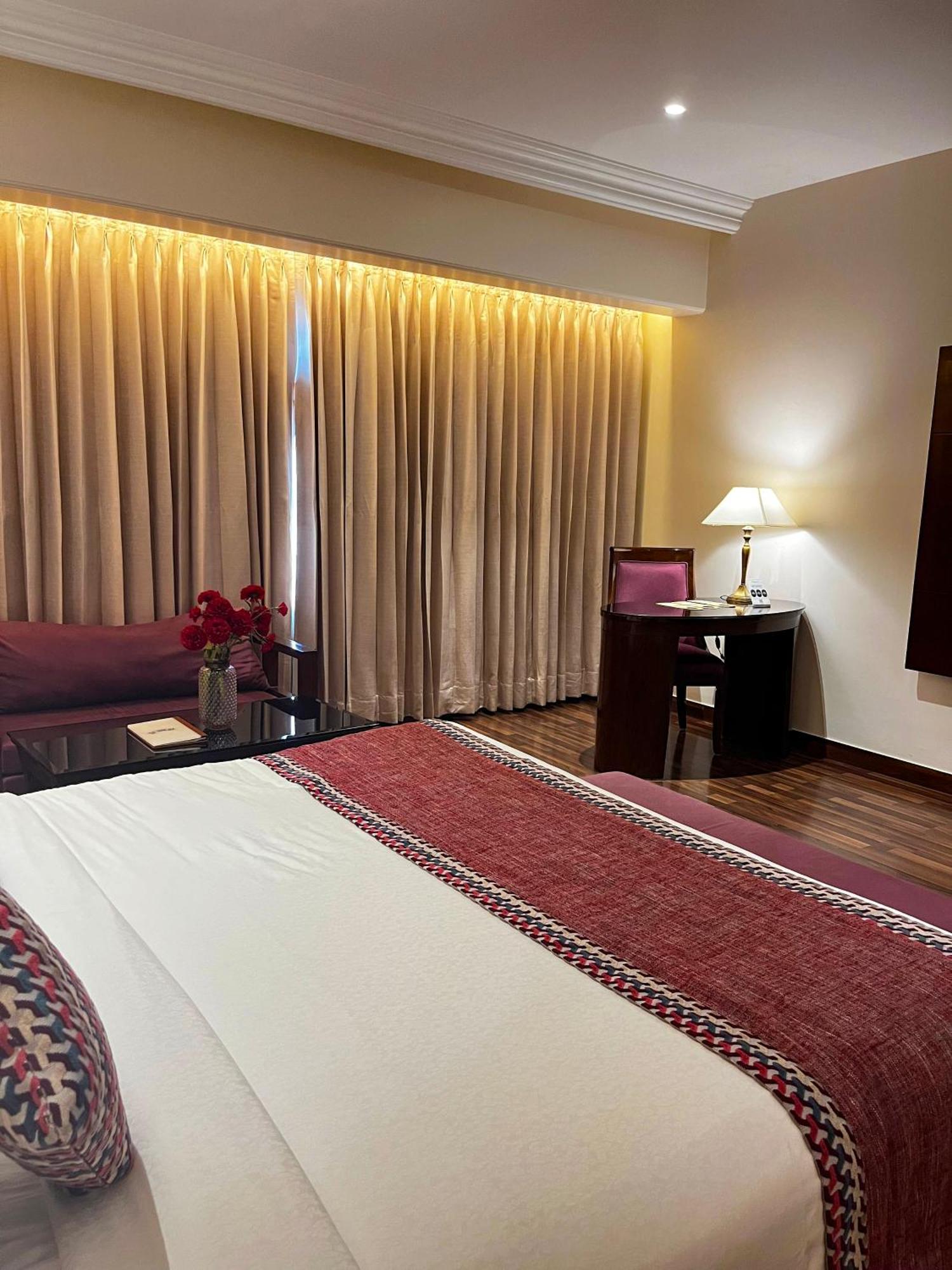 סוניפאט Hotel Home In By Amrik Sukhdev מראה חיצוני תמונה